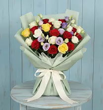 Букет цветов из:  Розы в Новониколаевской