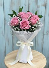 Букет цветов из:  Розы в Новониколаевской