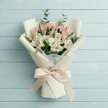 Букет цветов из:  Альстромерии в Новониколаевской