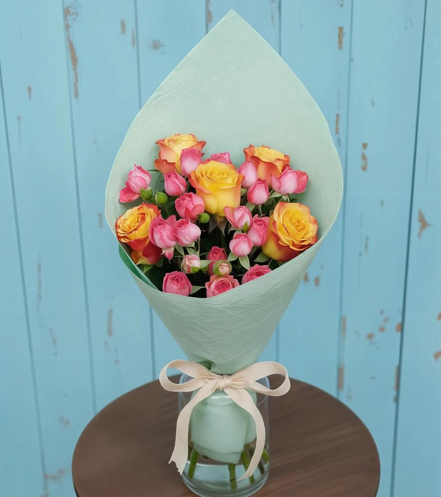 Букет цветов из: Розы в Новониколаевской