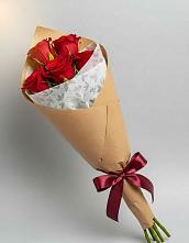 Букет цветов из:  Розы в Новониколаевской