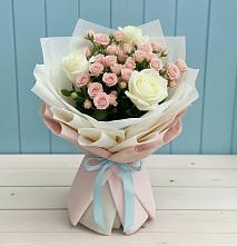 Букет цветов из:  Розы в Новониколаевской