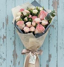 Букет цветов из:  Розы в Новониколаевской