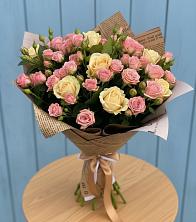 Букет цветов из:  Розы в Новониколаевской
