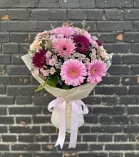 Букет цветов из:  Герберы и Хризантемы #REPLACE_PRED# Новониколаевской