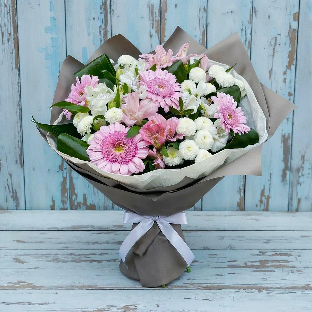 Букет цветов из: Герберы, Альстромерии и Хризантемы в Новониколаевской