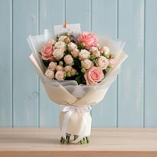 Букет цветов из:  Розы в Новониколаевской